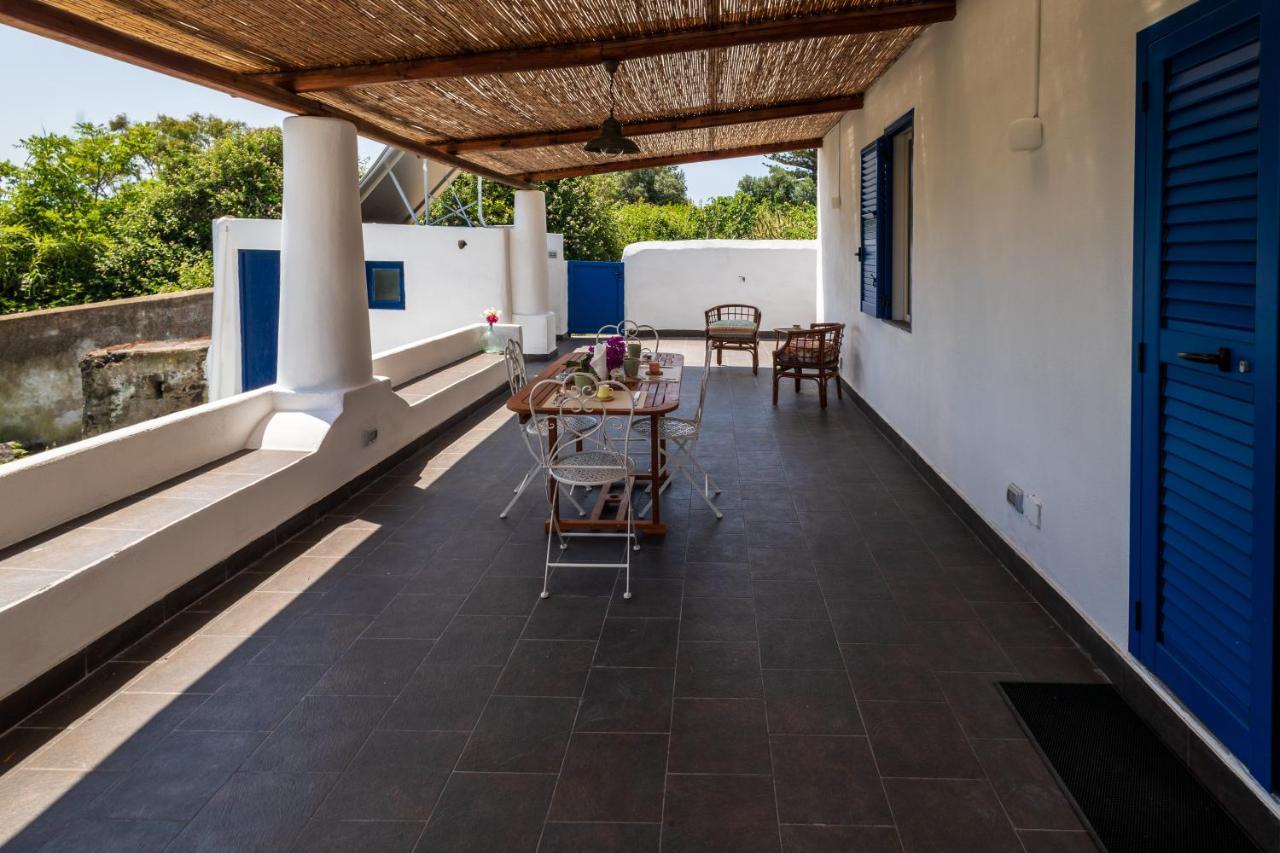 La Casa Del Geologo Apartment Stromboli Exterior photo